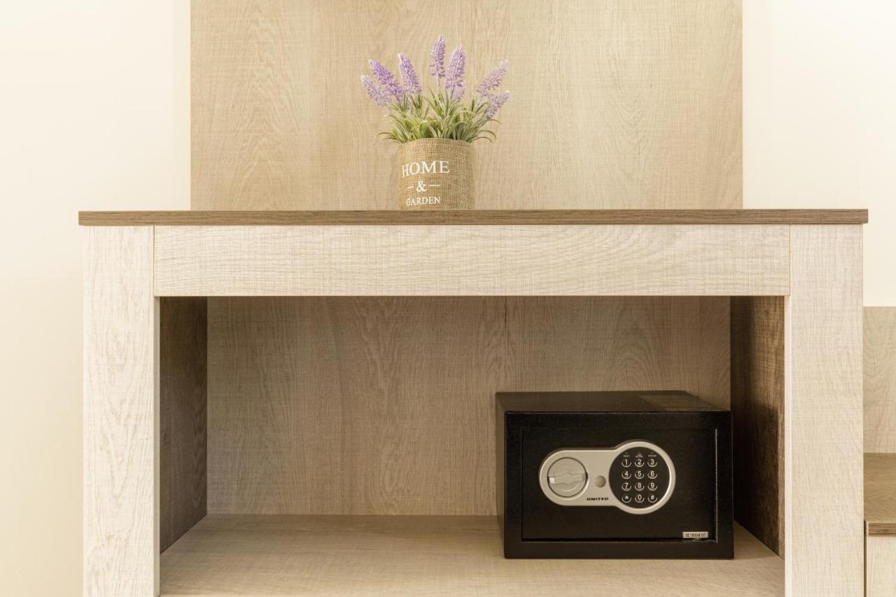 Aria Garden Suites Nikiti  Bagian luar foto