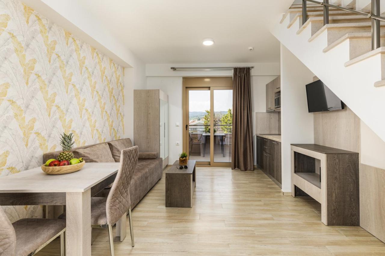 Aria Garden Suites Nikiti  Bagian luar foto