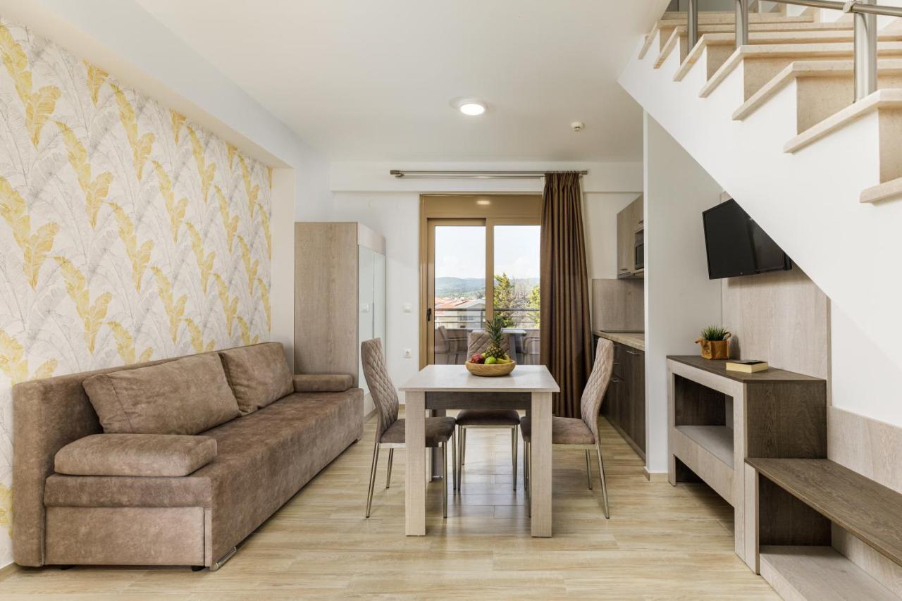 Aria Garden Suites Nikiti  Bagian luar foto