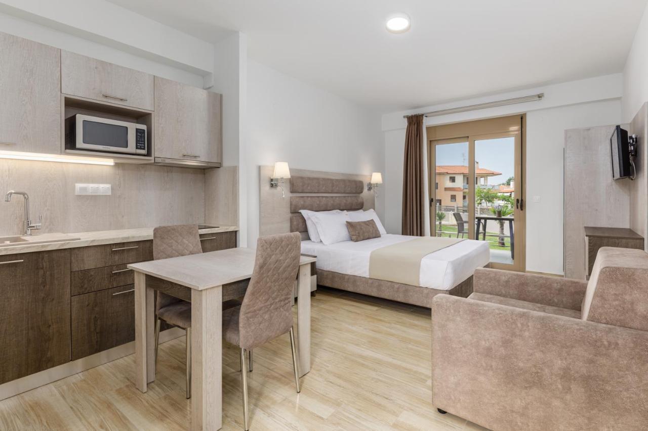 Aria Garden Suites Nikiti  Bagian luar foto
