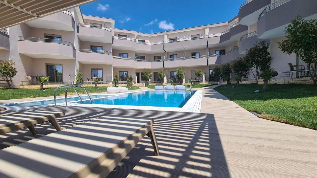 Aria Garden Suites Nikiti  Bagian luar foto